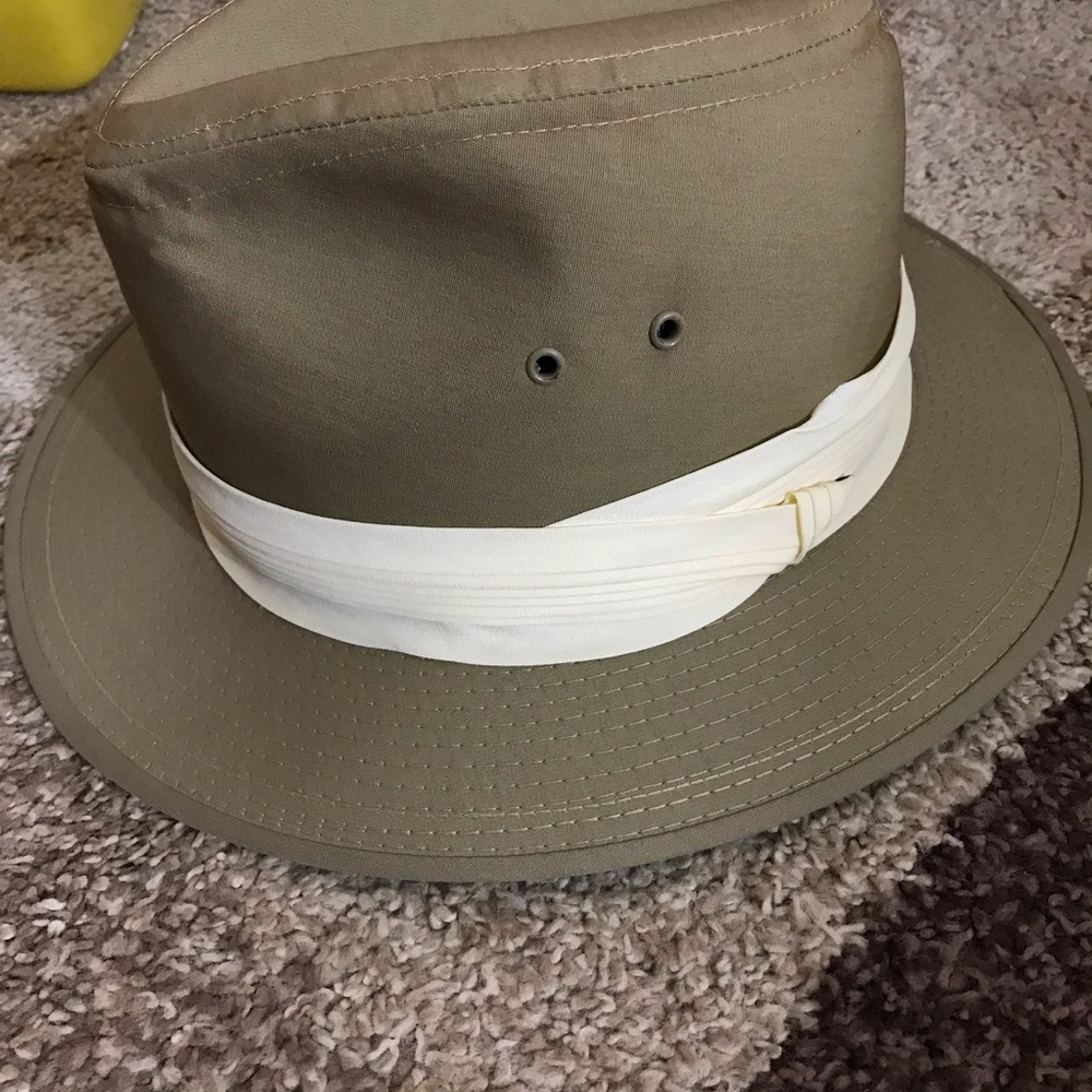 United Hatters Cap & Millinery Size S Hat AA143